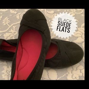 CHAMPION Black Suede Flats👠👠👠NWOT